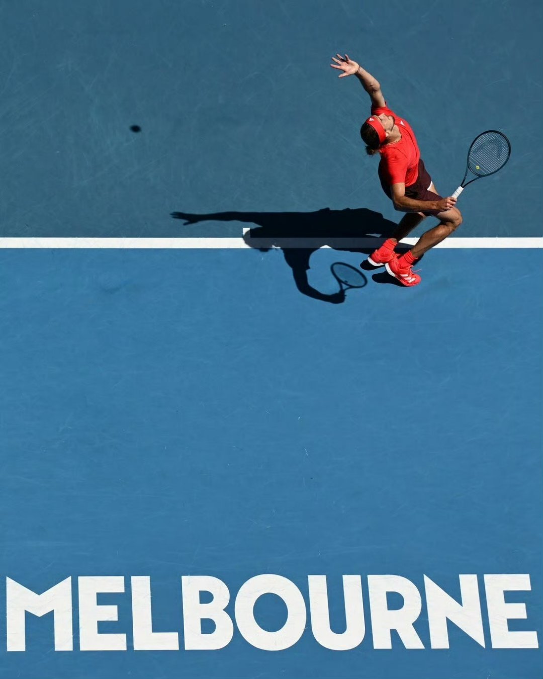 爱游戏在线-温网力克澳网，兹维列夫惊艳四座