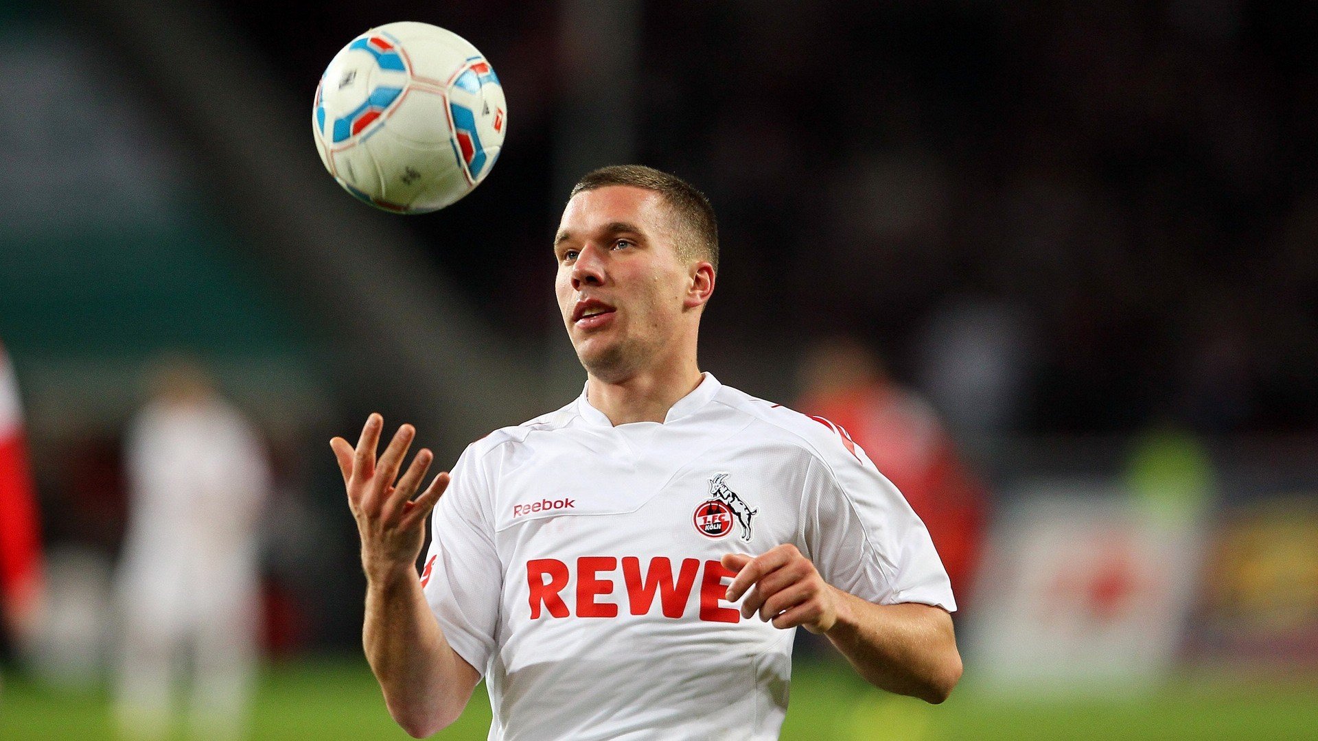 爱游戏APP-迪马利亚的教科书，当加拿大枫叶飘过马德里竞技的钢铁防线